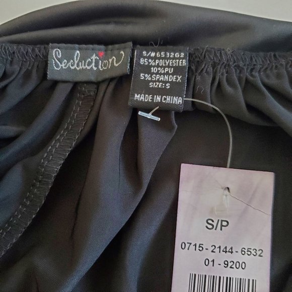 Seduction Faux Leather-Like Flared Mini Skirt, Black, S - Picture 6 of 6